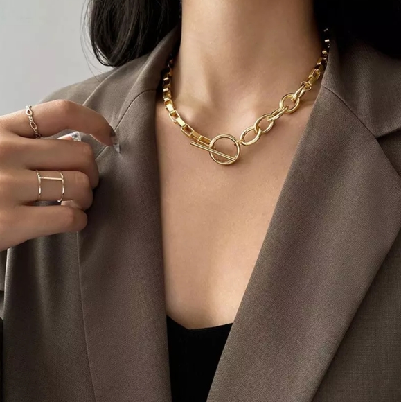 NEW 18k Yellow Gold Toggle Link Chain Necklace - Picture 9 of 9